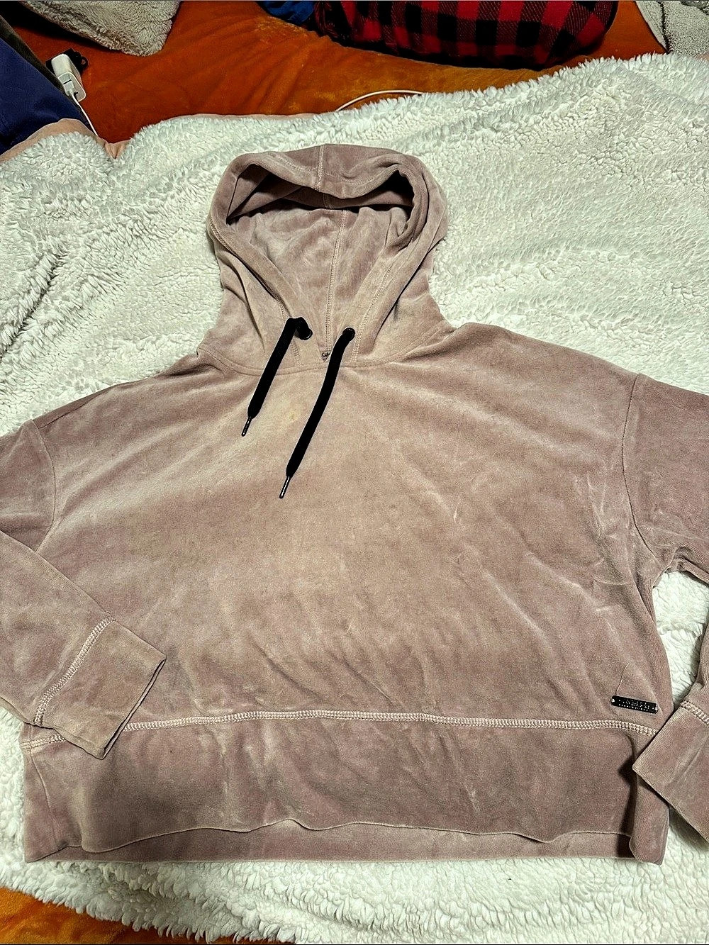 Calvin Klein || Performance Velour Hoodie (M)